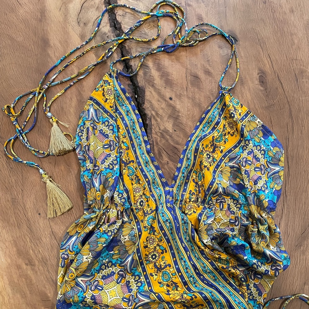 Beautiful maxi halter dress